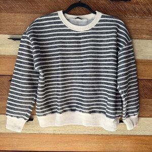Zara sweatshirt size M